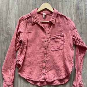Pilcro Anthropologie Coral Cotton Gauze Button Down | Relaxed Boho Top | S